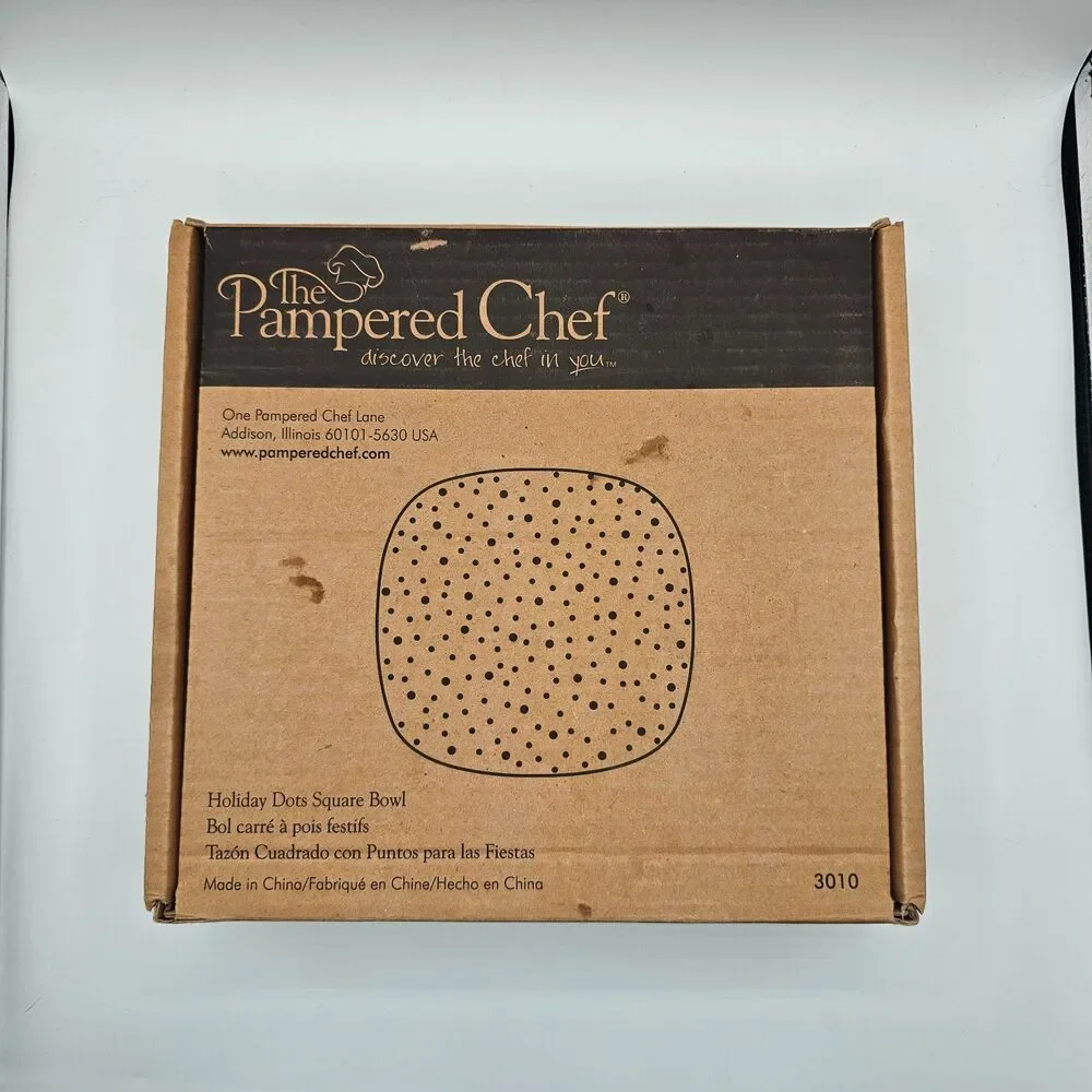 Pampered Chef Holiday Dots Square Bowl 9.75